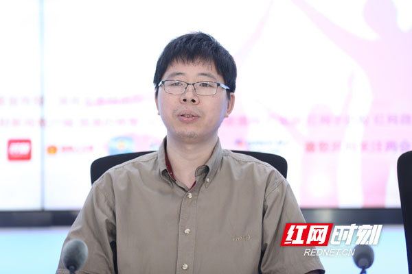 蒋海松123.jpg 蒋海松123.jpg